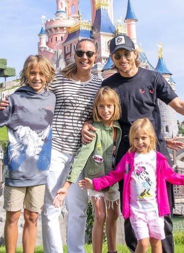 Sofia Modric with Luka Modric and her mother Vanja Bosnic and siblings Ema and Ivano